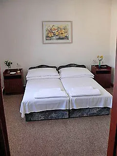 Otel Hid 3*